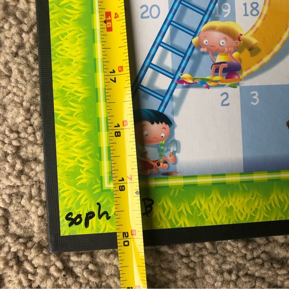Chutes and ladders. A Milton Bradley game - Picture 6 of 7